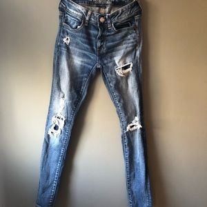 American Eagle medium wash jeans